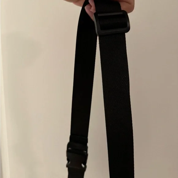 Snake Skin Pattern Fanny Pack - Picture 4 of 5